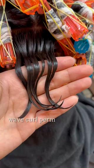 ショート パーマ メンズ 三宅 亨表のヘアスタイル