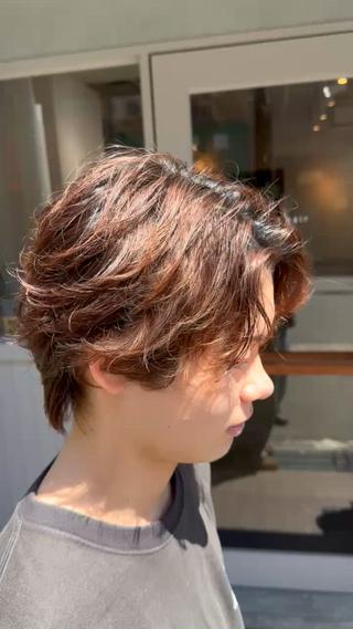 ショート パーマ メンズ 三宅 亨表のヘアスタイル