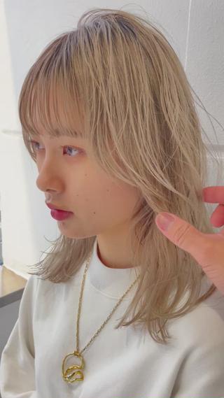 ホワイトベージュ