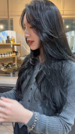 ロング Ran /髪質改善 /こだわりカットのヘアスタイル