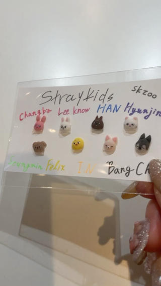 Stray kids
もーすぐツアーが始まりますね

3Dパーツ
￥550

パーツのみでも購入OK！

オーダーございましたら、早めにご相談ください 