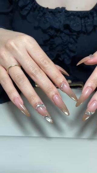 ネイル 🍑 momo_nailのネイルデザイン