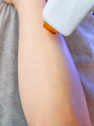 効果の高いLED脱毛️
痛くないけど、脱毛の光が奥までしっかり届くから
効果が出るのが早い