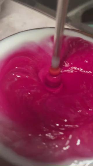 チェリーレッド 