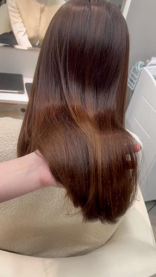 セミロング asterisk所属・涼音 🫧前髪お助け美容師のヘアスタイル