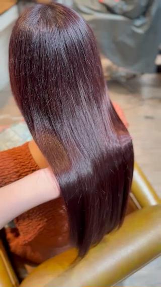 pink

イルミナカラーとTOKIOトリートメント相性抜群です
最近の流行りはつやつや透明感です️

 