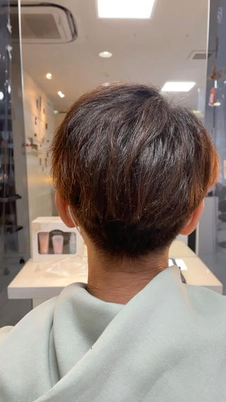 明るくしたいけど派手は嫌だ
僕にお任せください
ケアブリーチを駆使して92%ダメージレスでやらさせていただきます