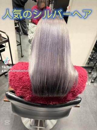 【人気のシルバーヘア】
水素系髪質改善アプトグロスとシルバーカラーで、ツヤ感たっぷりの仕上がりに!
ダメージを抑えながら透明感を楽しめる、今注目のスタイルです!
ご予約は
インスタDM @wave_house_tomato
TEL 0748-22-2836
#minimo【#ウェーブハウスとまと】で検索
https://minimodel.jp/r/qOPa9X1
#ウェーブハウスとまと #東近江市 #八日市 #尻無町 #美容室
#ロングヘア #シルバーカラー #髪質改善 #アプトグロス
#滋賀美容室 #滋賀ヘアカラー #滋賀ハイトーン