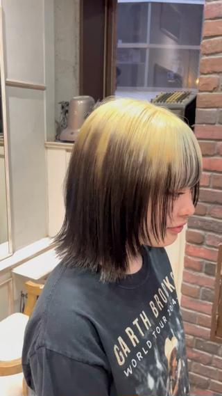 【デザインカラー】
インナー・フェイスフレーミングなど
さりげなくおしゃれなデザインカラー人気です
人と被らないカラーお任せください◎
#デザインカラー
#インナーカラー
#フェイスフレーミング
#ブリーチカラー
#透明感カラー
#海外ヘア
#垢抜けカラー
#ブリーチ女子
#トレンドカラー
#美容室カラー