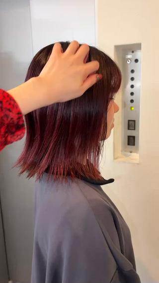 ミディアム カラー なんば🍓 似合わせカラー🐬のヘアスタイル