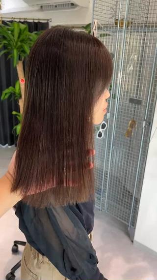 ミディアム カラー なんば🍓 似合わせカラー🐬のヘアスタイル