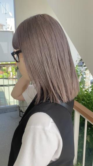 【Milktea greige】
ブリーチ1回〜
ケアブリーチ使用