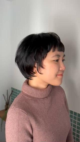 ショート ~洗練ナチュラル~ 🪵 岡田 知佳のヘアスタイル