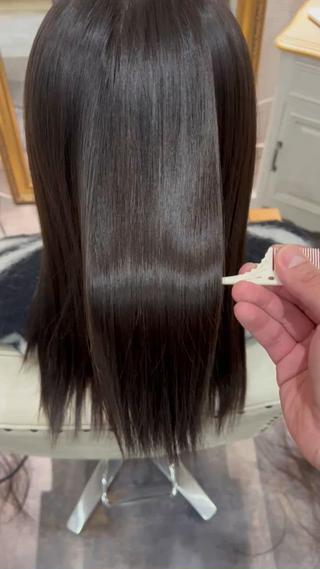 気に入ったスタイルがありましたら、ブックマークをしてお使い下さい!その他なんでもご相談下さい。
南浦和/キッズカット/さいたま市/子供/イルミナカラー/髪質改善/白髪染め/白髪ぼかし/キッズカット/さいたま市南区/親子カット/縮毛矯正/ルッツ/車の椅子