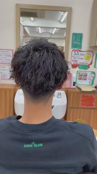 ミディアム パーマ メンズ メンズパーマ 赤司 泰樹のヘアスタイル