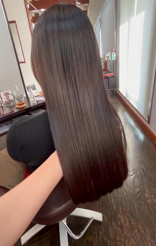 ロング 坂本 瑞季 🤍 髪質改善のヘアスタイル