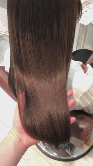 セミロング カラー 髪質改善／ブリーチ 宮武　湧斗のヘアスタイル