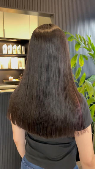 ロング SHIINA シイナのヘアスタイル