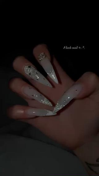 ネイル 707 nail salon所属・707 nail salonのネイルデザイン