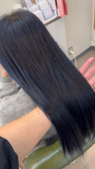 ブルーブラック