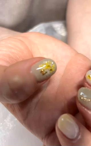 押し花ネイルの定額デザイン
春っぽくて可愛です︎
カラーチェンジ可能です 