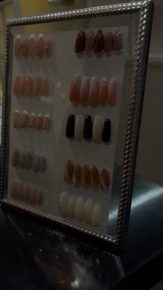 定額デザイン¥4,400
長さだし+1500円