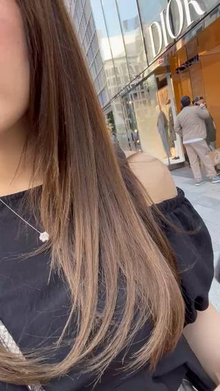 ロング カラー 能登谷 きよのヘアスタイル