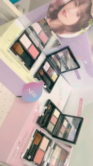 #MENARD ではお化粧品も販売しております

NEWアイテム

アイカラー &  フェイスカラー 