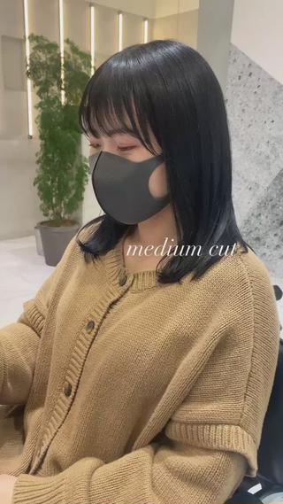 ロング カラー ヘアアレンジ 赤み消しグレージュ 🫒reonのヘアスタイル