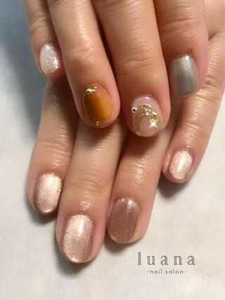 #パラジェル#ネイル#ジェルネイル#フィルイン#持ち込み#マグネット#ニュアンスネイル#韓国#ブライダル#フット#フットネイル#オフのみ 