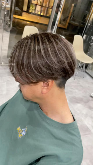 カラー メンズ 上村 光希のヘアスタイル