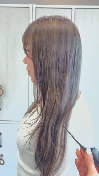 ロング レイヤー/透けカラー ✨KANAのヘアスタイル