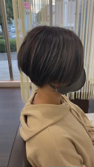 ショート カラー 阿久津 泰幸のヘアスタイル