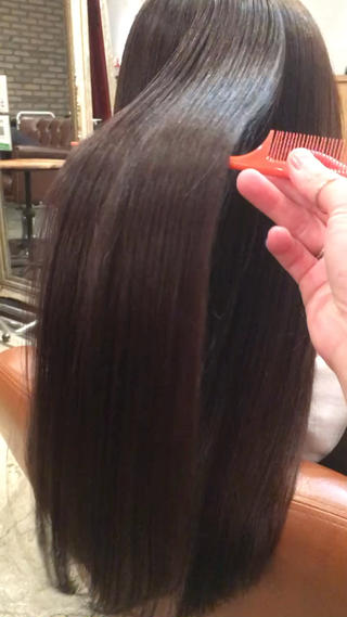 柔らかい縮毛矯正×艶カラー 