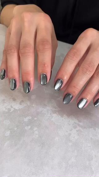 magnet𓂃 𓈒𓏸
#奥行きネイル#マグネットネイル#ネイルデザイン#ちゅるんネイル#ショートネイル#大人ネイル#千葉市ネイル#稲毛区ネイル