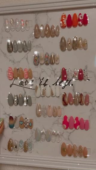 サンプルたちお好きな色に変更可能です 