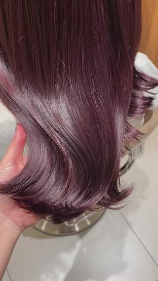 艶コートトリートメントで更に艶と潤いをプラス
乾燥する時期におすすめです

大人カラー#ラベンダーカラー #色っぽ大人カラー 