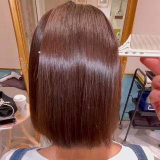 ミディアム カラー 髪質改善【縮毛矯正】 北千住 田邉 澪のヘアスタイル