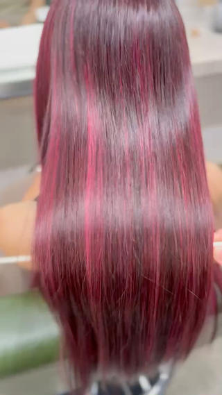 髪質改善トリートメント
酸熱トリートメント
ピンクカラー 