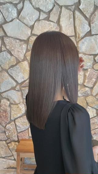 セミロング 中顔面短縮 顔まわり新田大翔のヘアスタイル