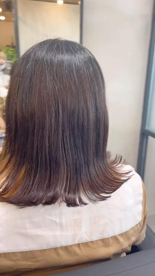 ロングからミディアムへバッサリ 