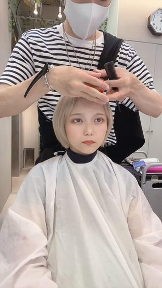 ショート カラー 艶髪と透明感を ‼️/若林のヘアスタイル