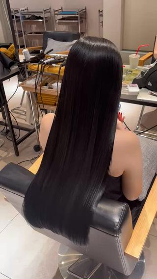 ロング Unami 表参道 Mayukiのヘアスタイル