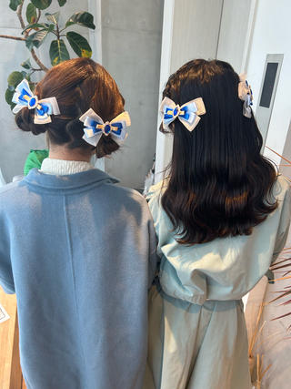 お友達と一緒の施術も可能です
アクセサリー持ち込み無料