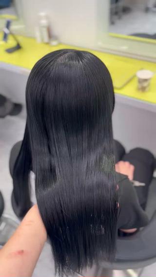 セミロング カラー akari🎀🤍 ガーリーstyleのヘアスタイル