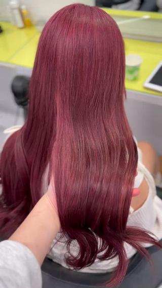 カラー akari🎀🤍 ガーリーstyleのヘアスタイル