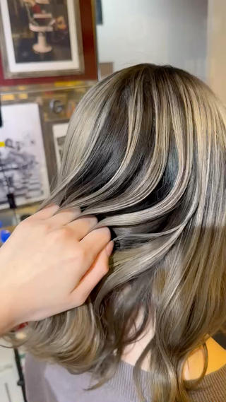 コントラストバレイヤージュ