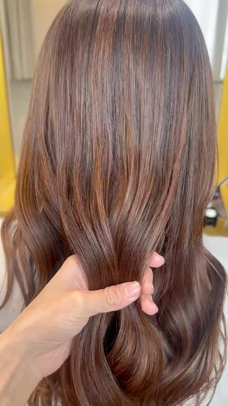 ロング カラー Saki💛心斎橋 レイヤー/艶髪のヘアスタイル