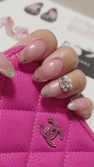 ネイル CULET MOEのネイルデザイン