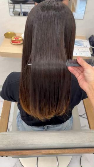 セミロング 成瀬 千佳のヘアスタイル